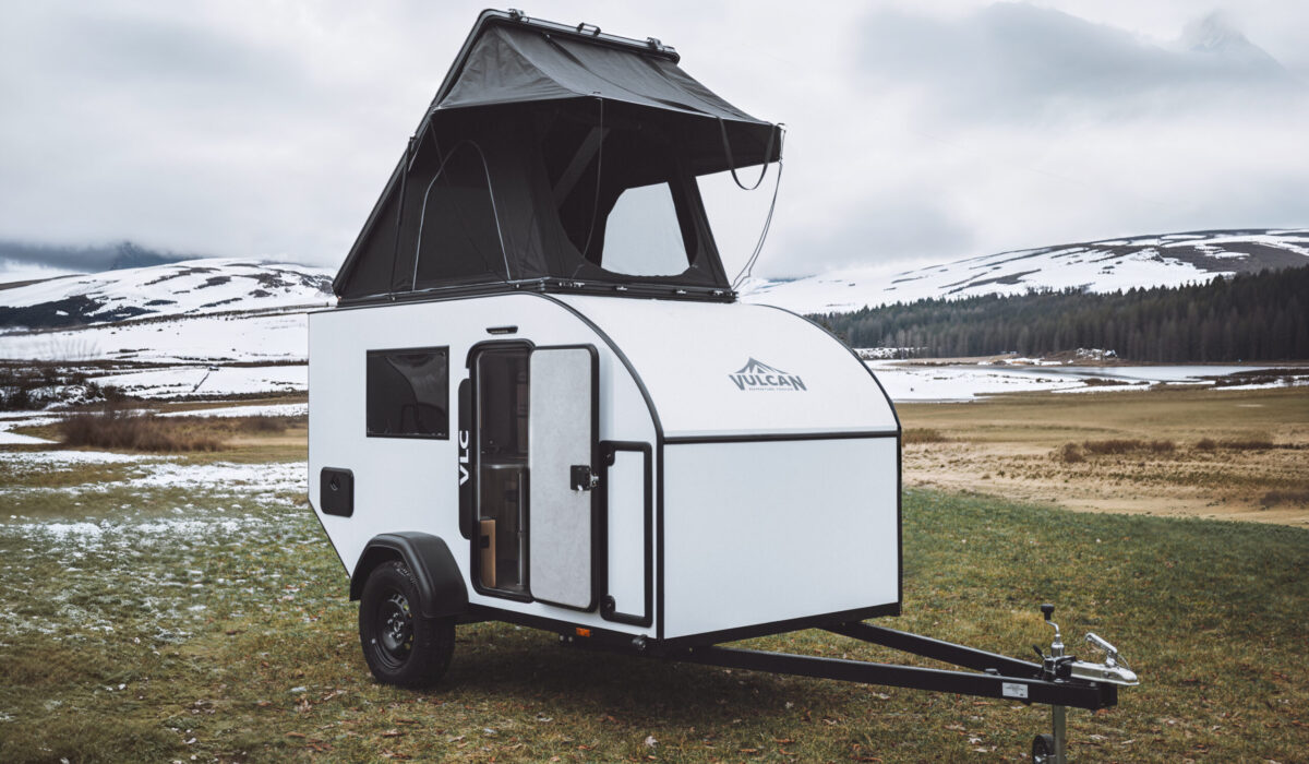 lekka przyczepa kempingowa terenowa teardrop offroad
